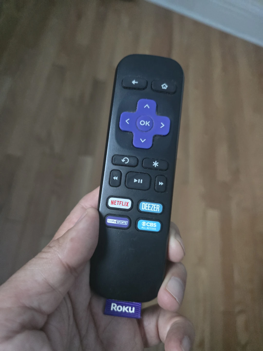 Roku Express 3900X Streaming Player - photo 5
