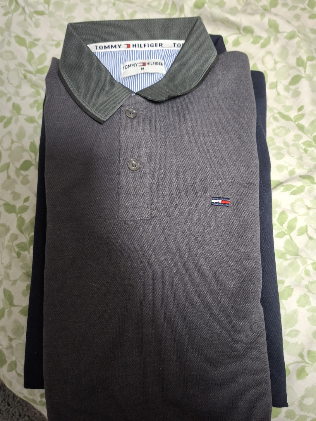 Tommy Hilfiger Men's Grey Polo Shirt Size M