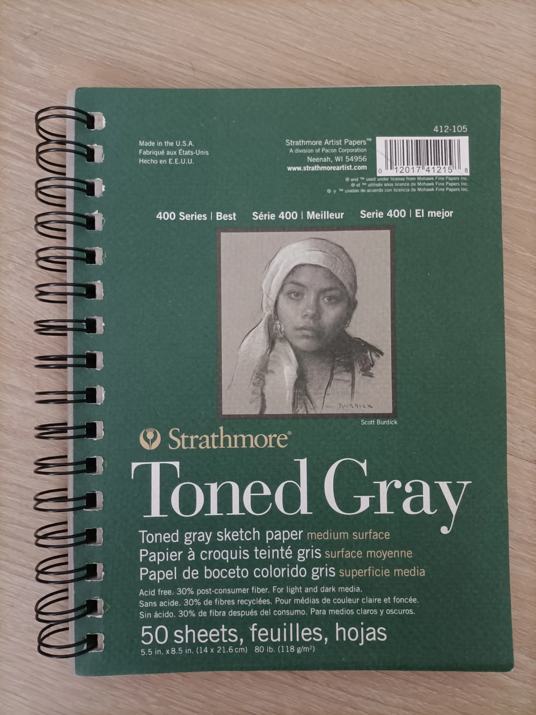 Strathmore 400 Series Toned Gray Sketchbook 🏈