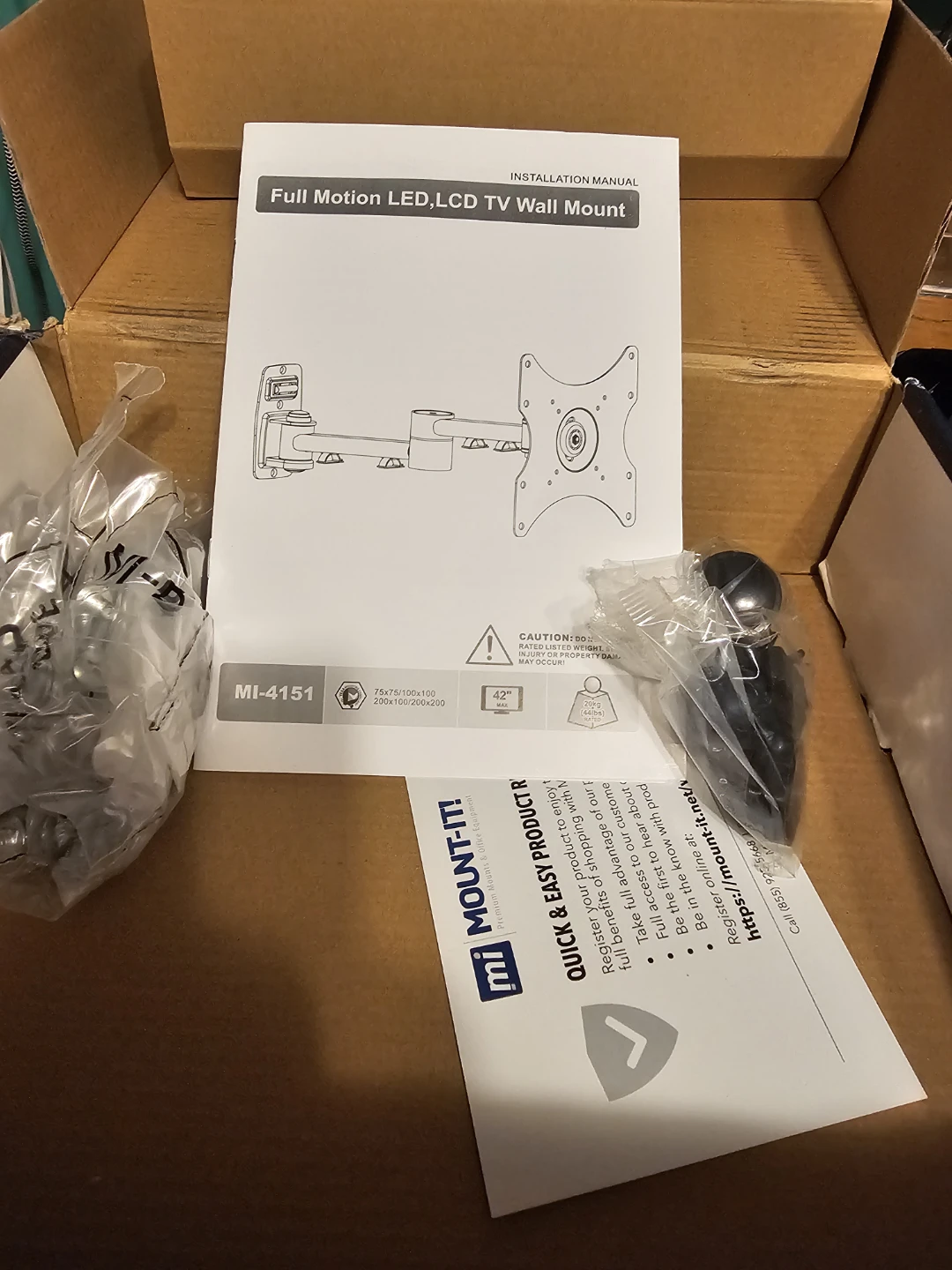 Mount-It! MI-4151 Full-Motion TV Wall Mount - photo 4