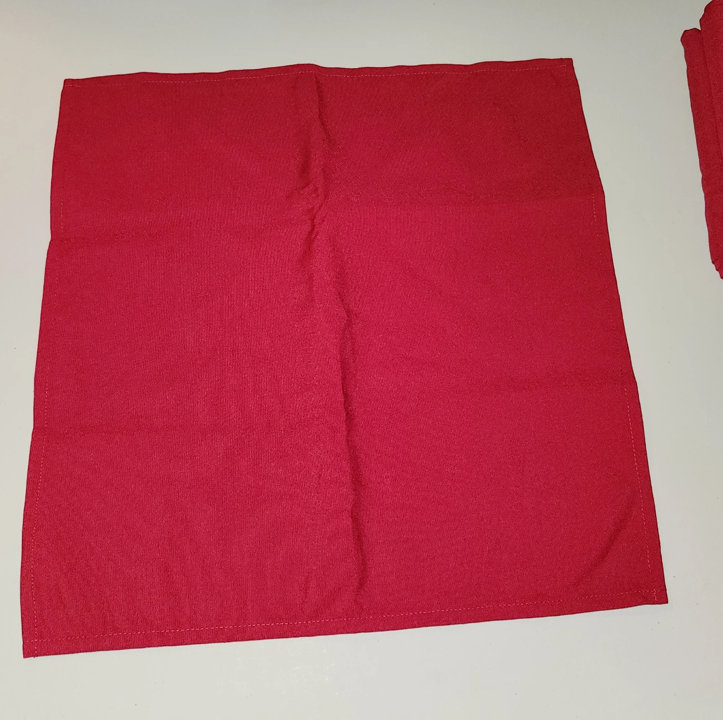 Set of 12 Red Cloth Napkins 🏈