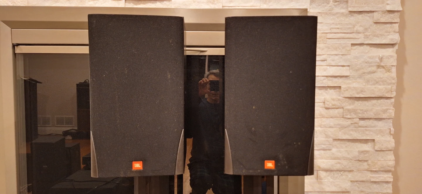 JBL MR26 Speakers with Stands - photo 3