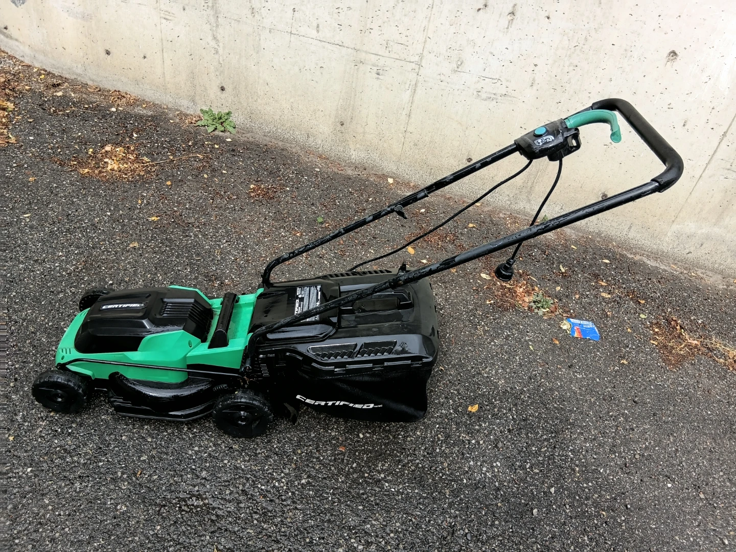 Certified 14-inch Mulching Electric Lawn Mower