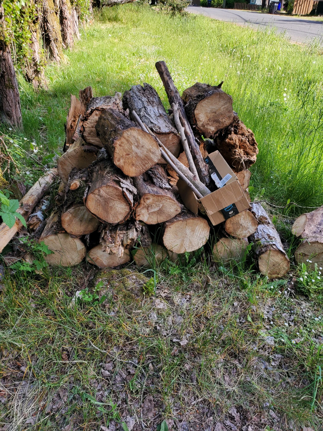 Assorted of Wood Pieces - photo 2
