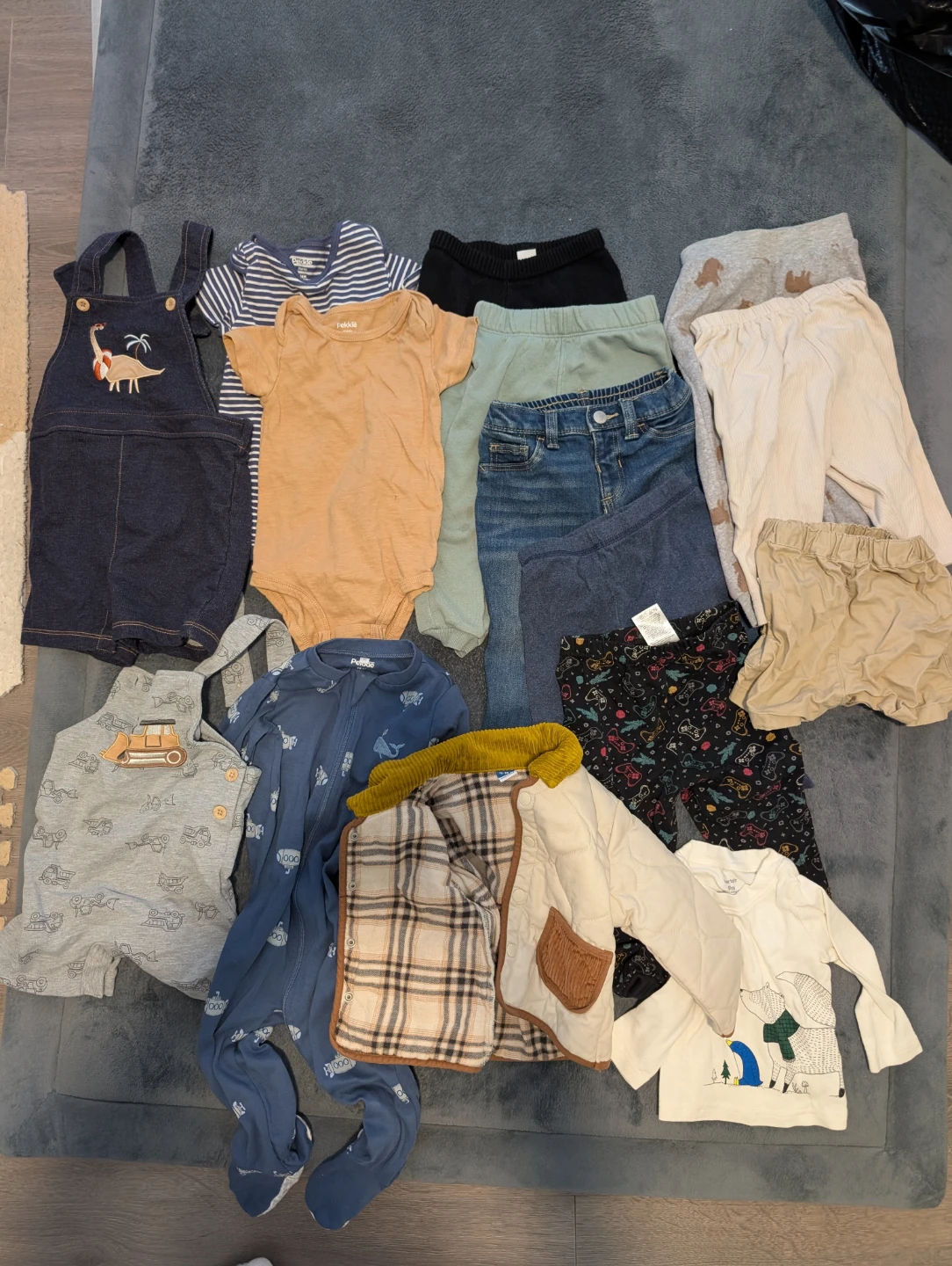 Large Toddler Boy Clothing Bundle - photo 5
