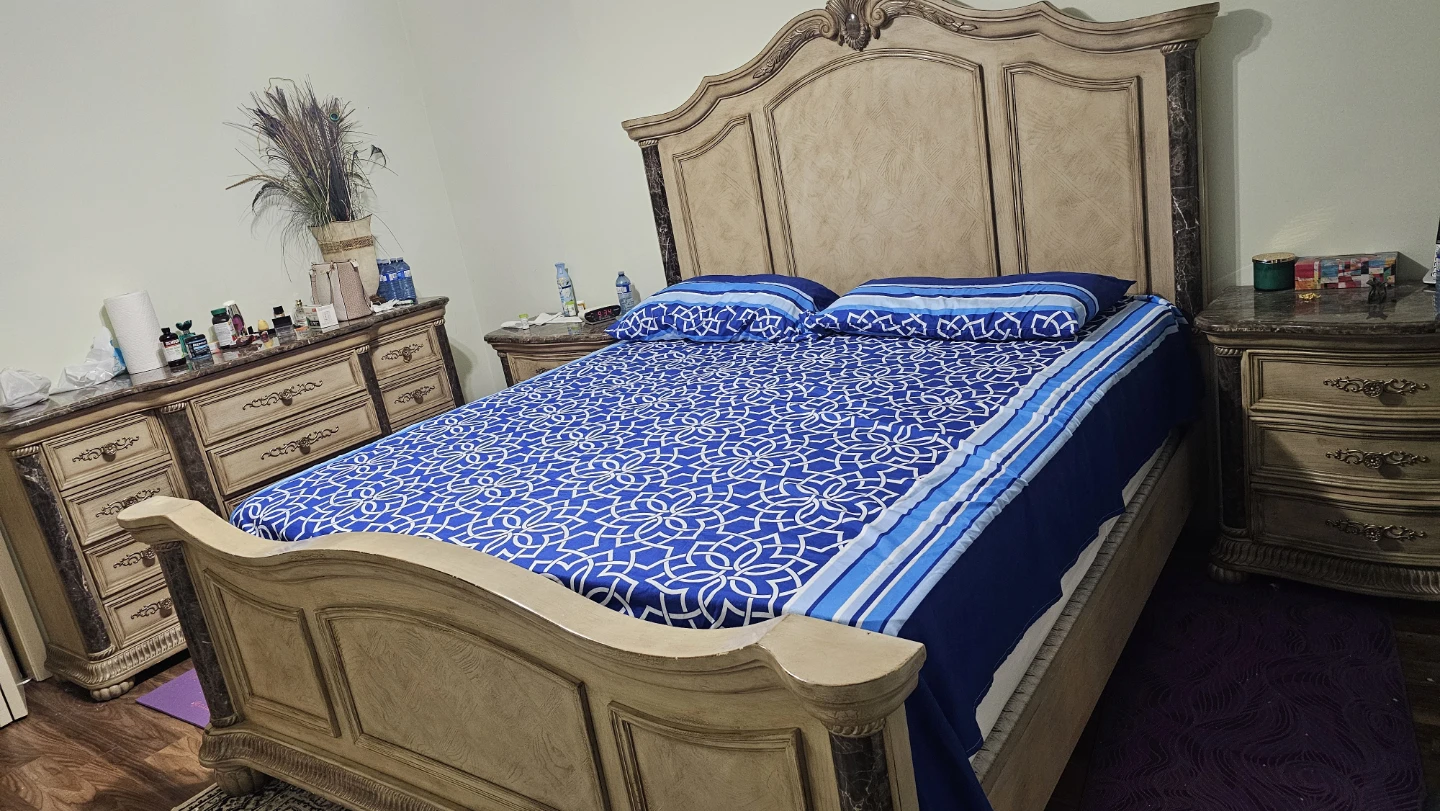 Traditional king Size Bedroom Set - photo 2