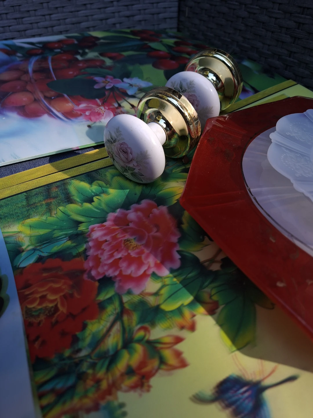 Vintage Home Bundle: Placemats, Fine China, Brass Knobs & Decor - photo 4