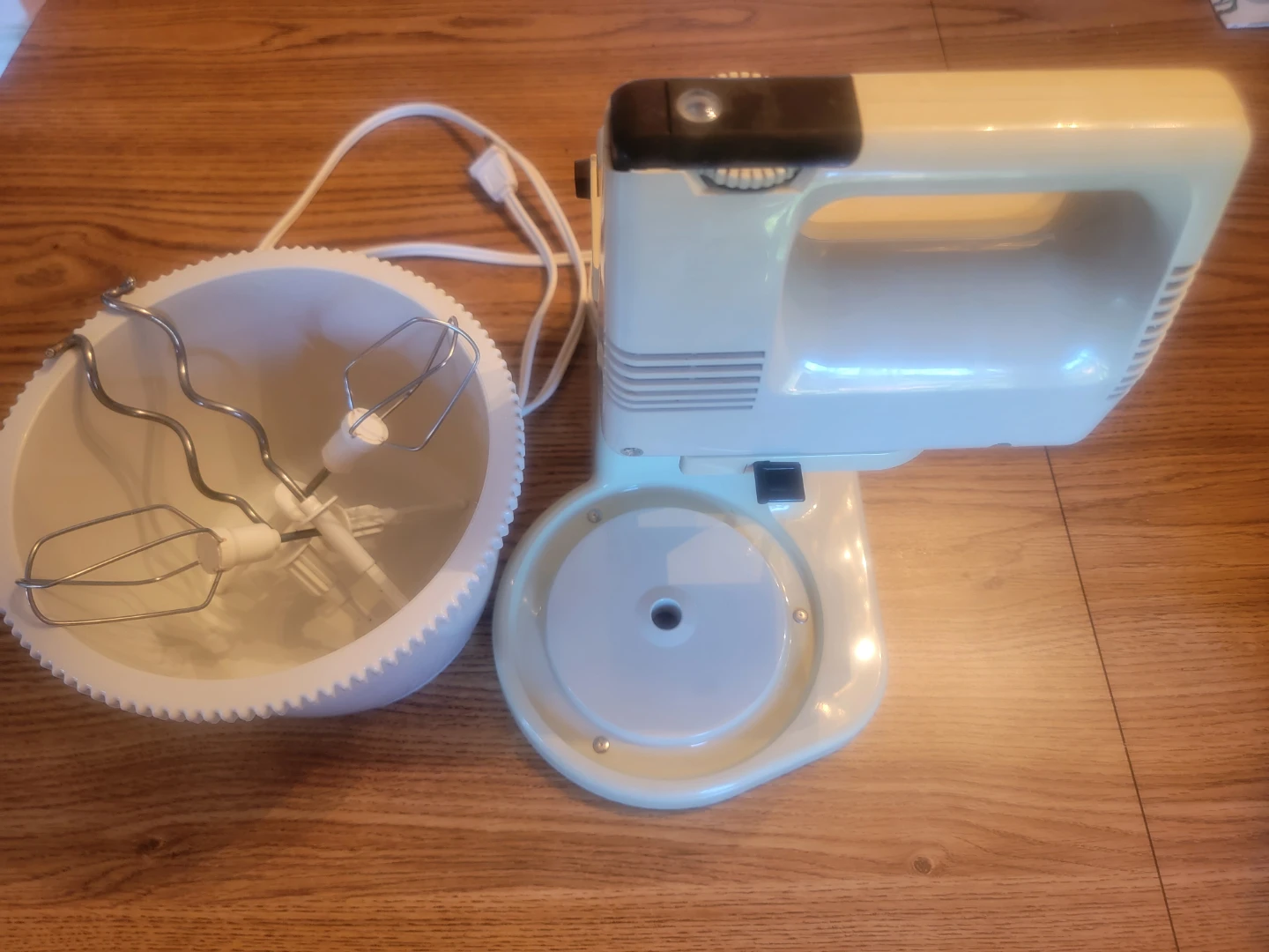 Moulinex Supermix Electronic Hand Mixer with Bowl - photo 2