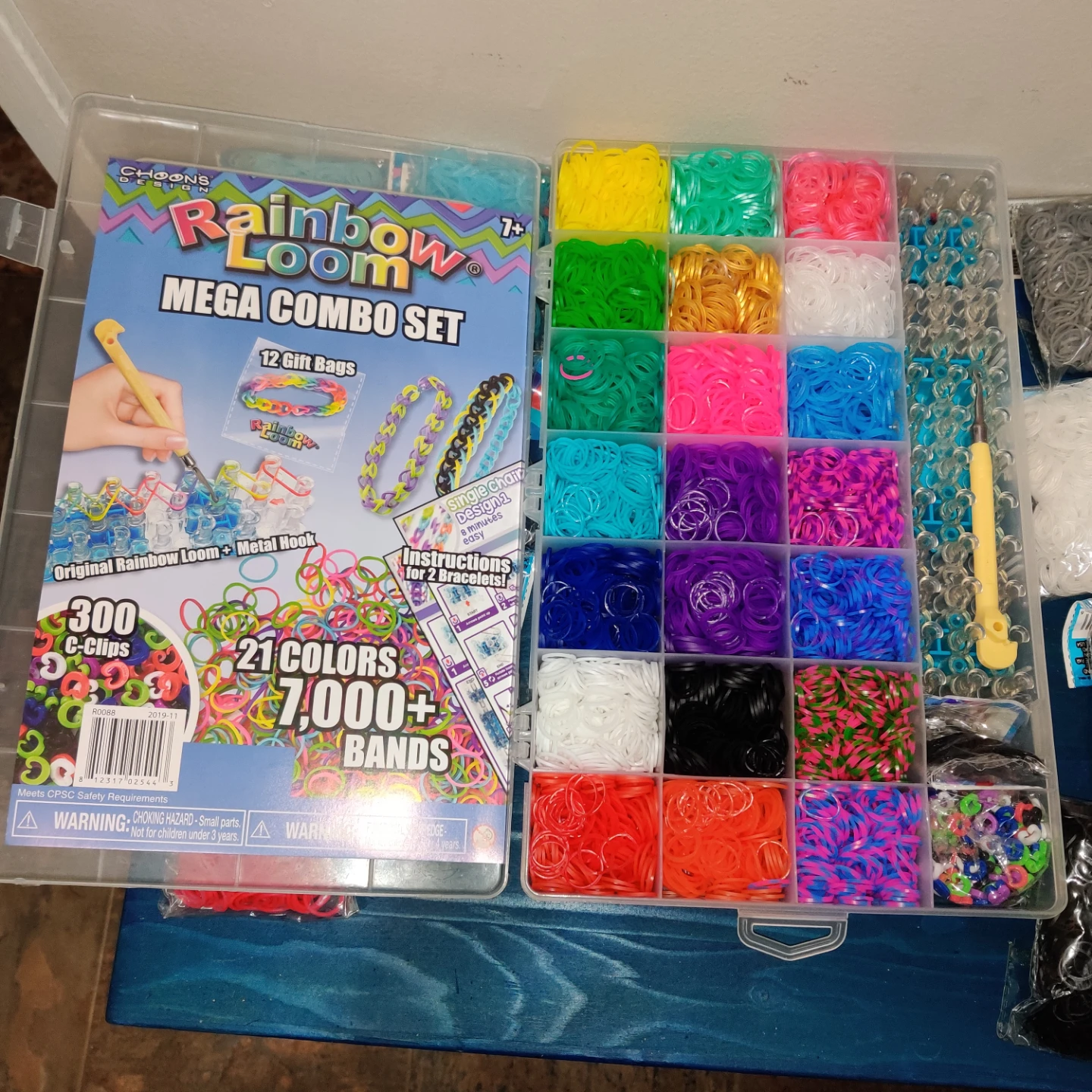 Rainbow Loom Mega Combo Set with extra band's - photo 2