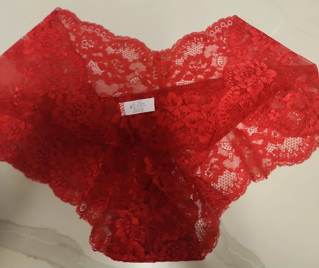 ace underwear styled in a full-coverage - photo 2