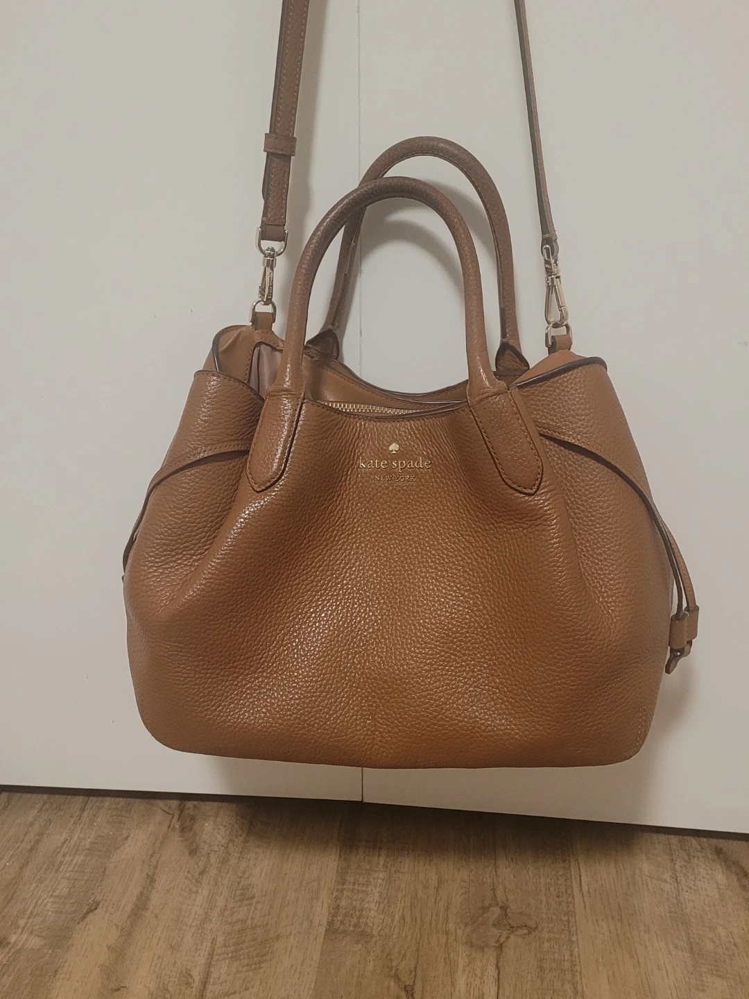 Kate Spade Dumpling brown leather handbag