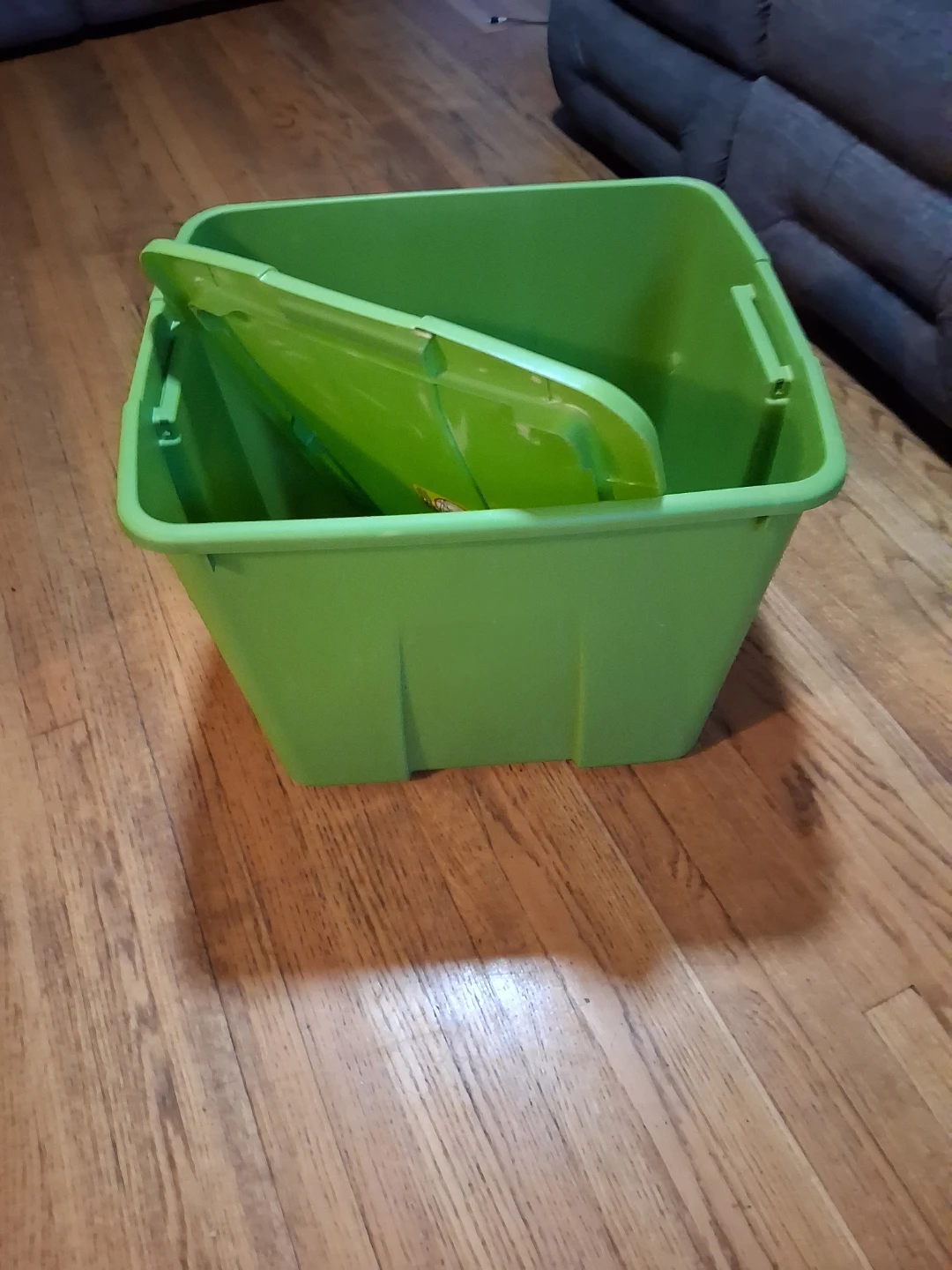 Sterilite 20 Gallon Storage Tote in Soft Fern - photo 2
