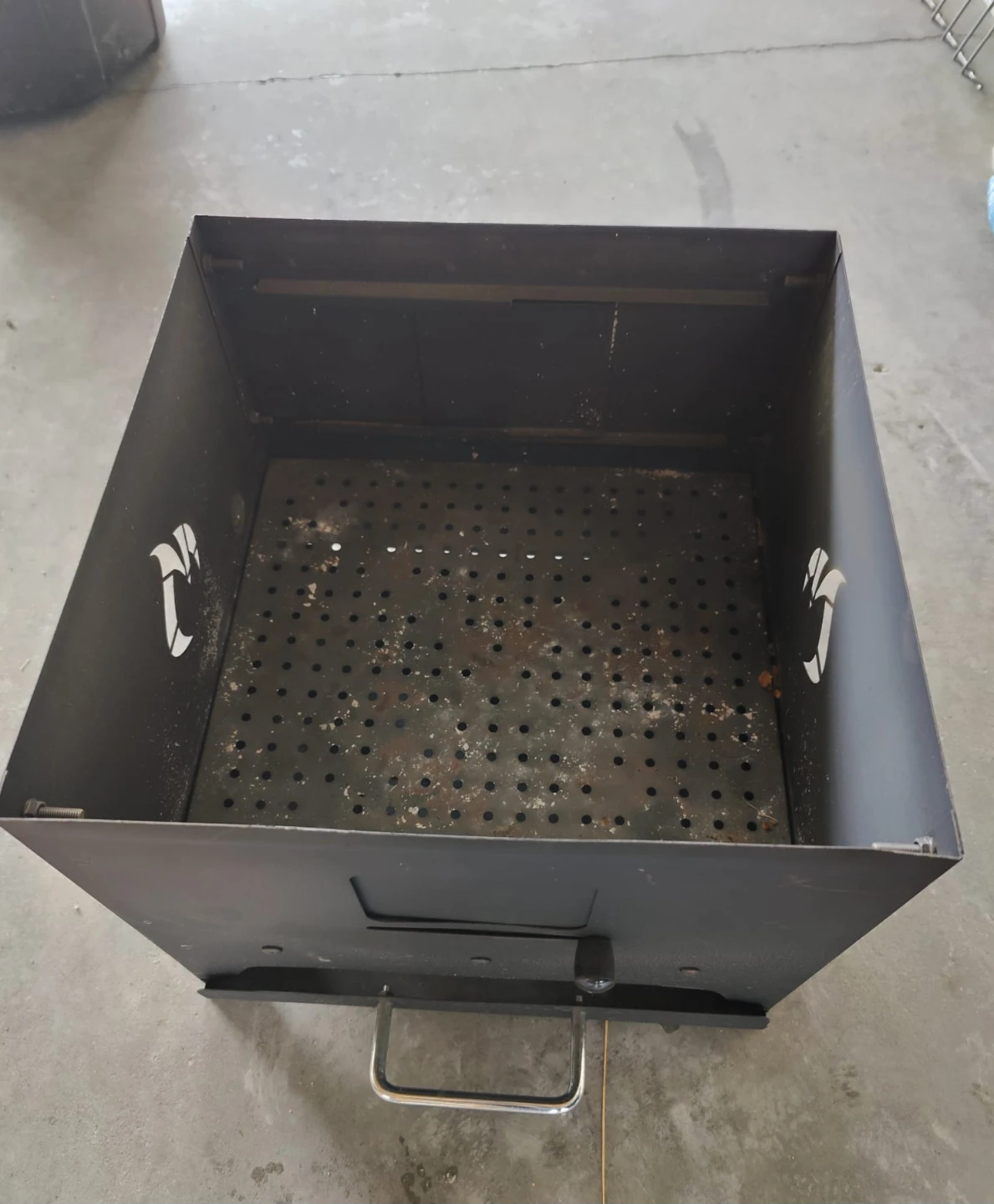 Portable Charcoal Pizza Oven - photo 3