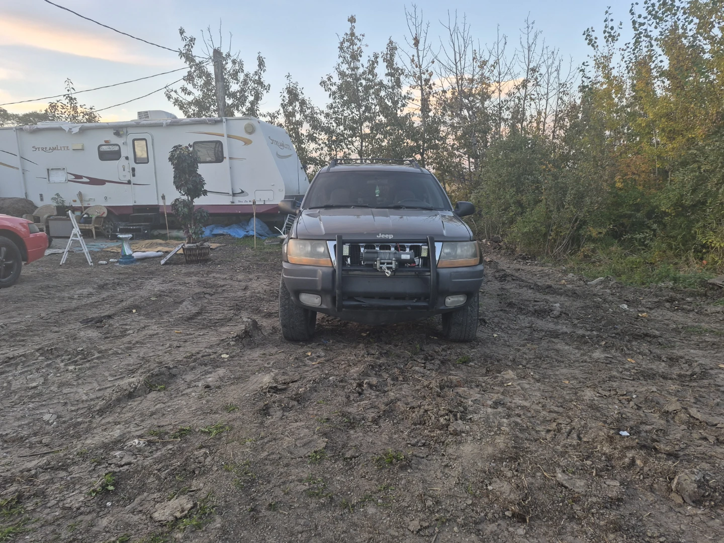 Jeep Grand Cherokee - photo 2