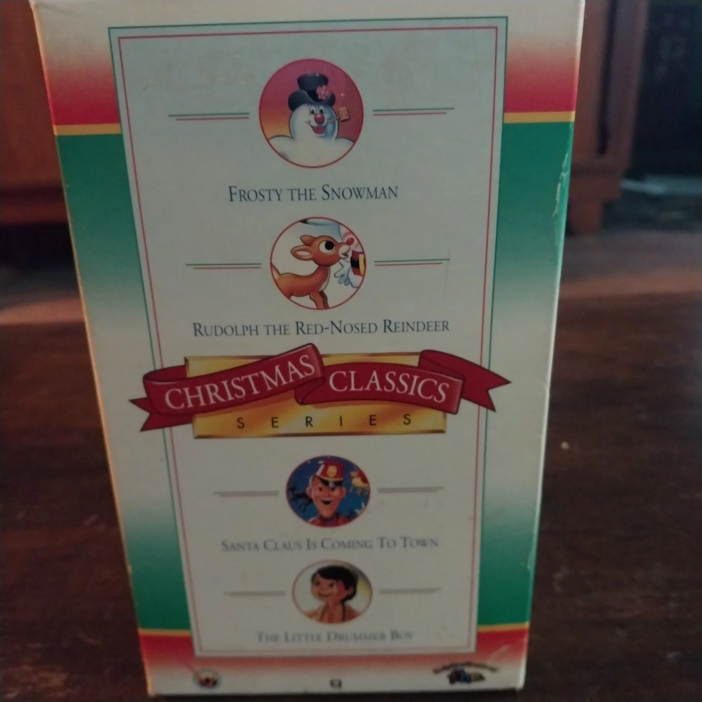 🏈Christmas Classics Series VHS Set🏈 - photo 2
