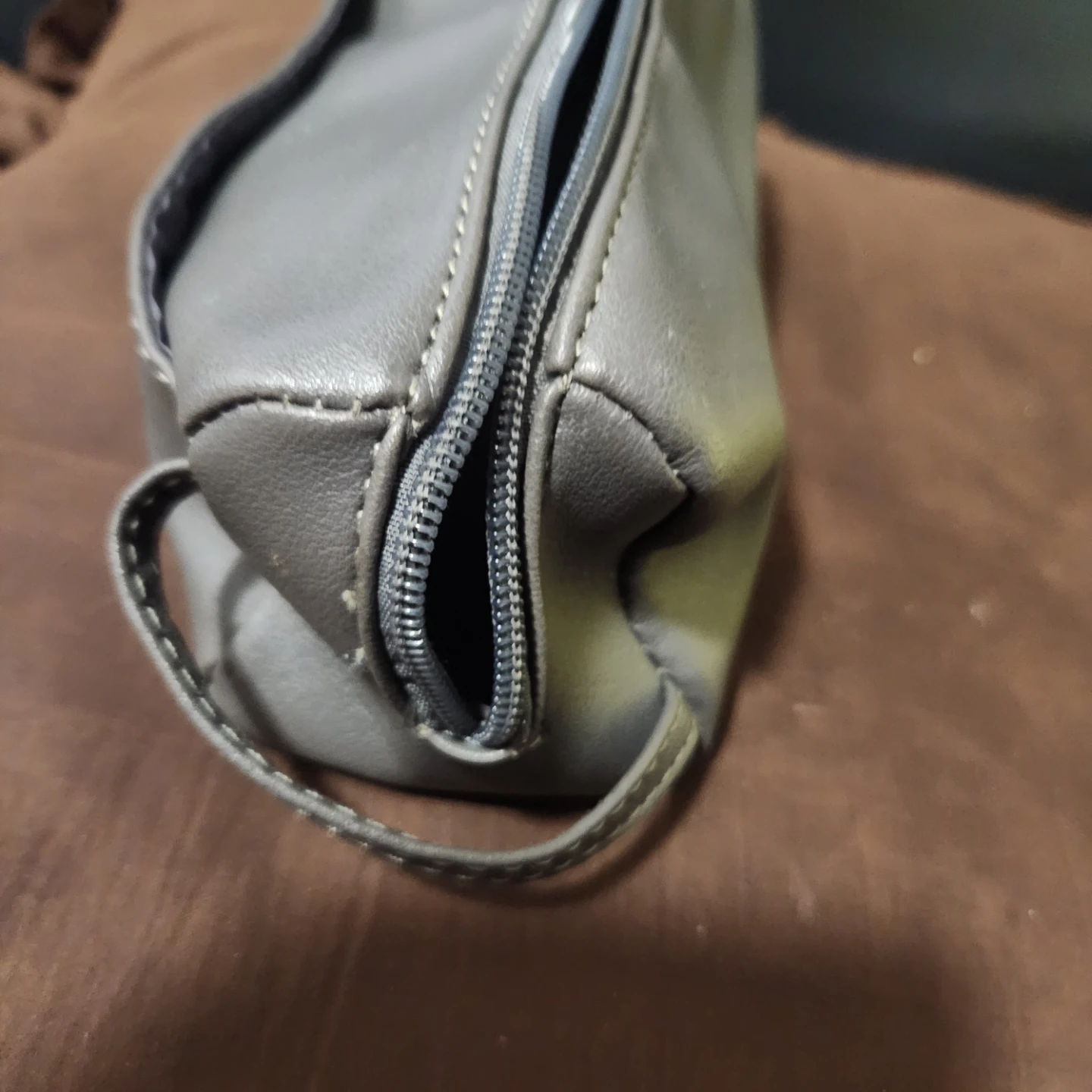 Air Transat Toiletry Bag - photo 3