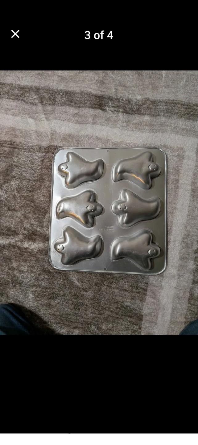 Wilton Ghost Shaped Cake Pan