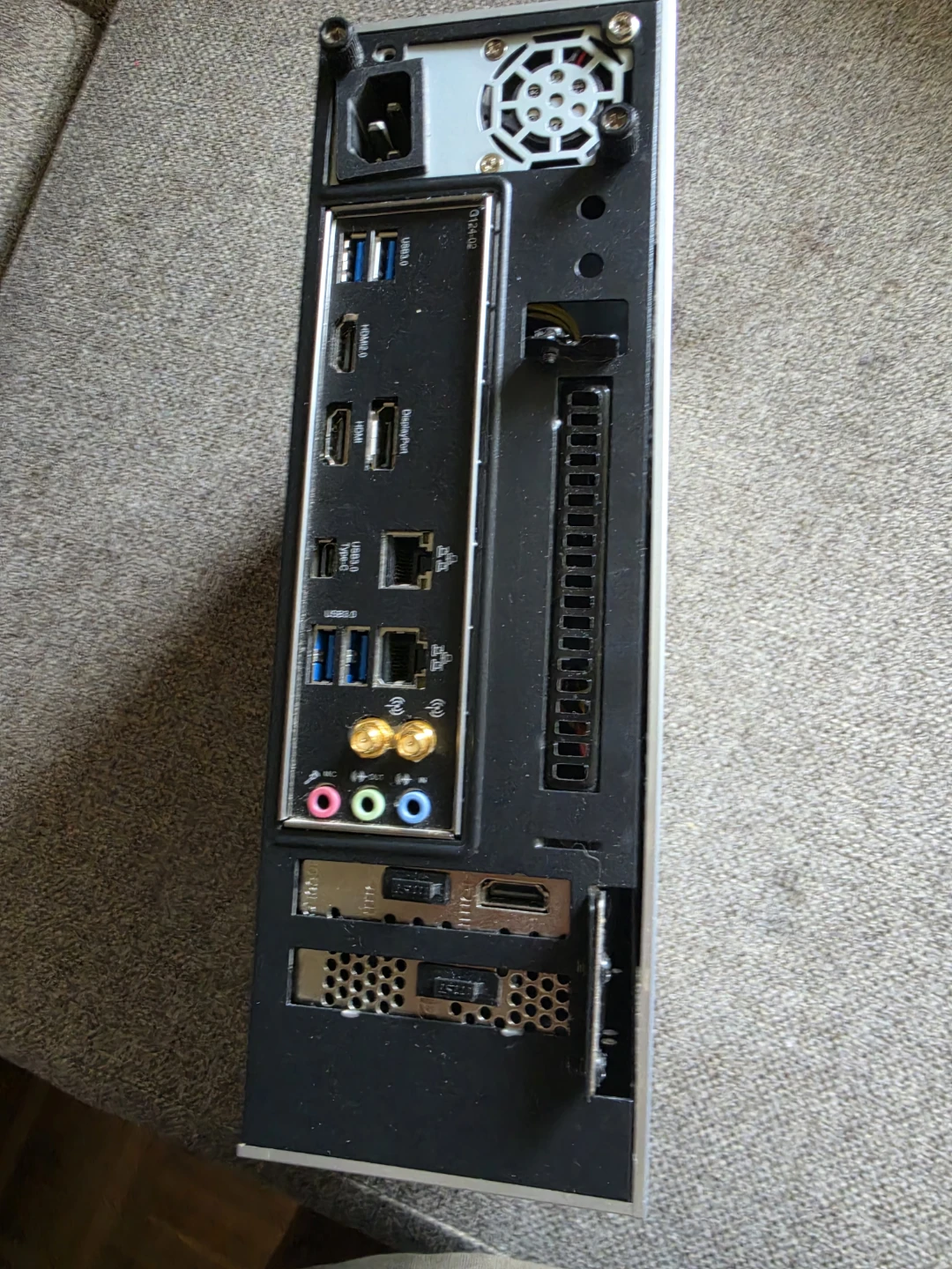 I5 9400 with rtx3050 lp - photo 3