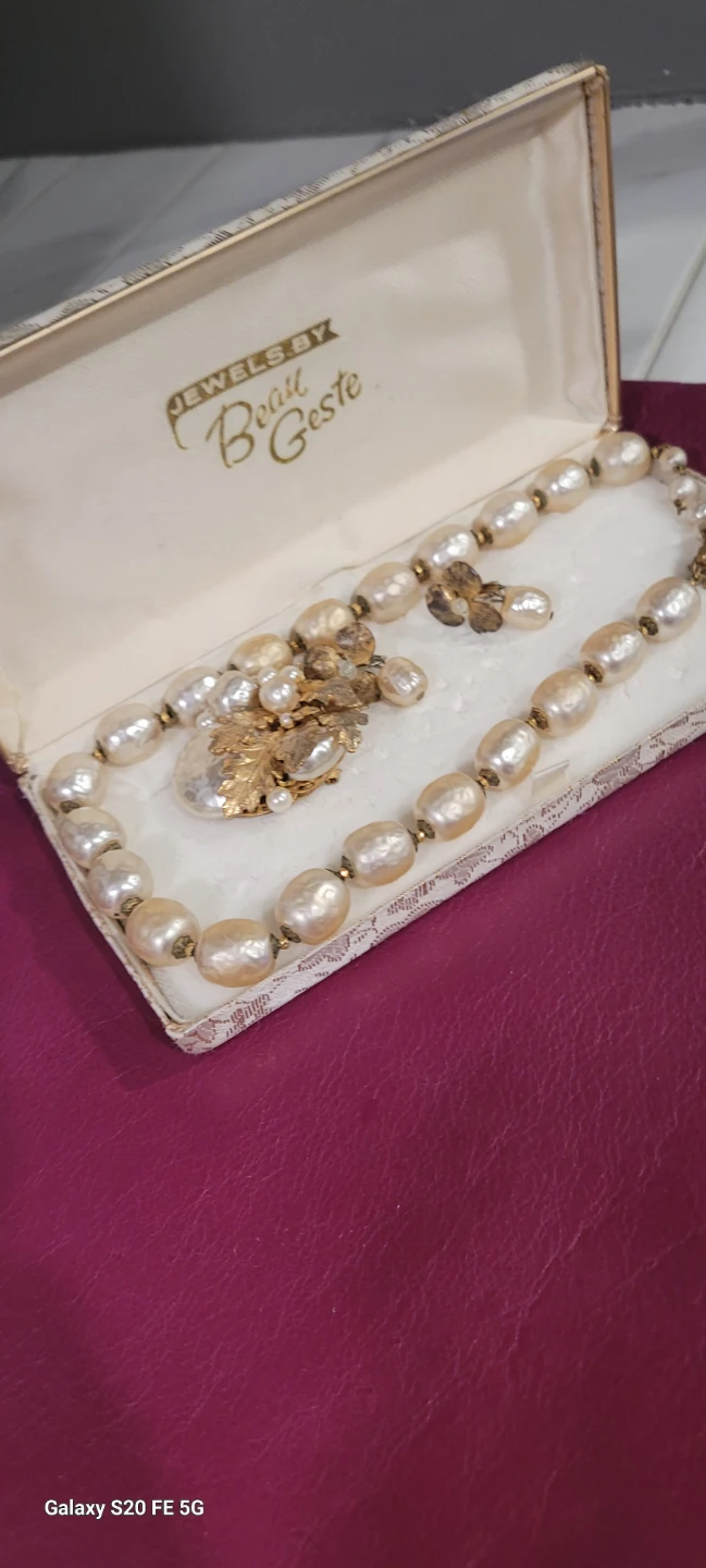 Miriam Haskell Vintage Jewelry
