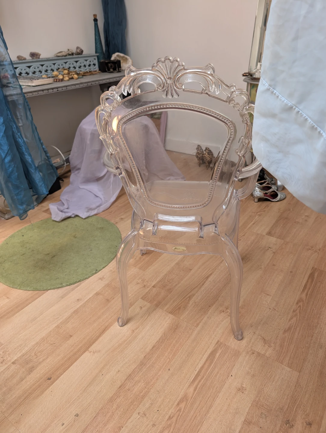 Clear Acrylic Baroque Style Armchair - photo 2