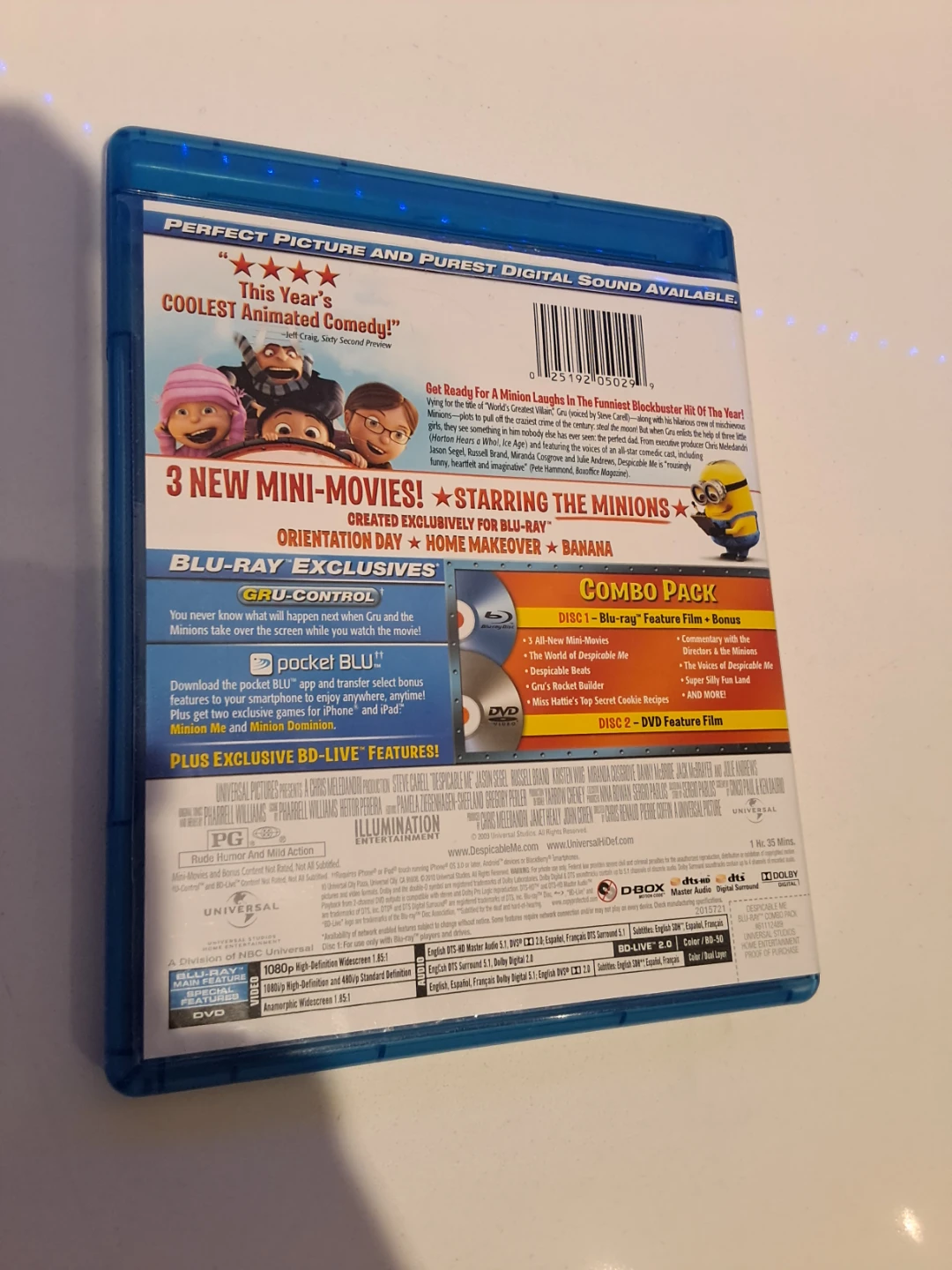Despicable Me Blu-ray + DVD Combo Pack - photo 2