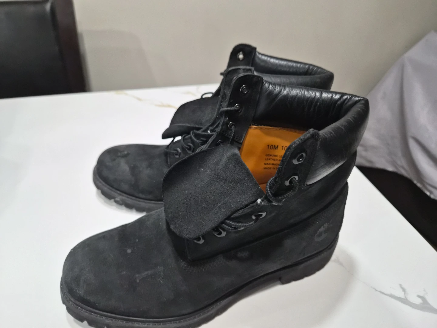 Timberland black boots size 10M - photo 2