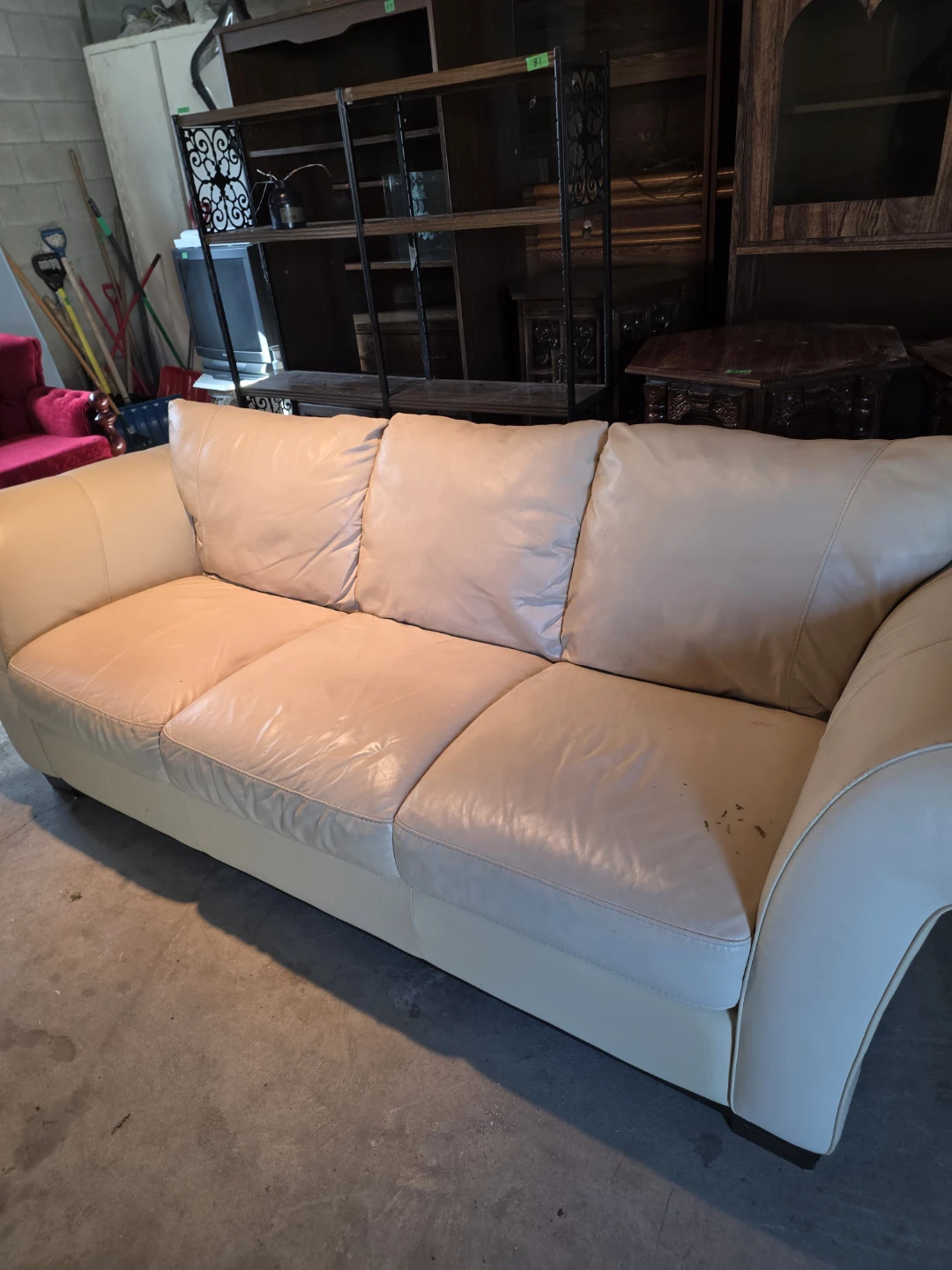 Cream leather sofa - photo 2