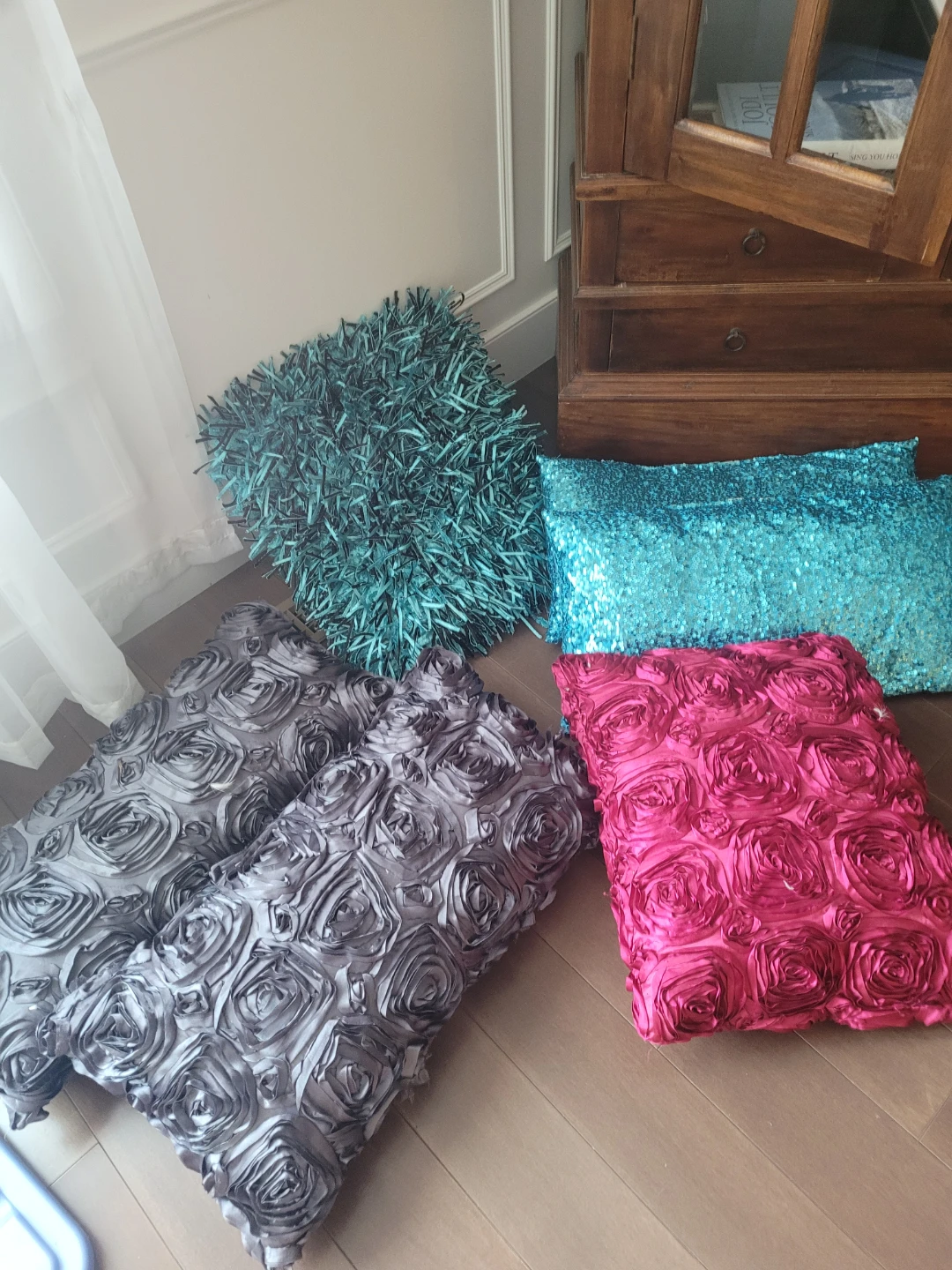 Decorative Throw Pillow Collection