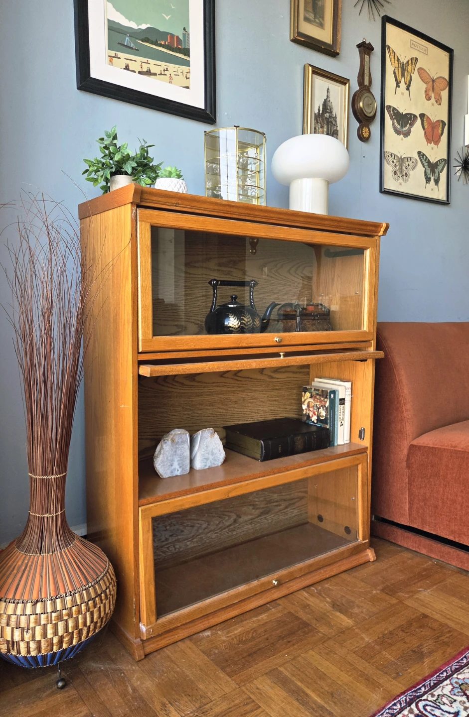 Vintage Solid Oak Three Tier Barristers Cabinet/Bookcase - photo 3
