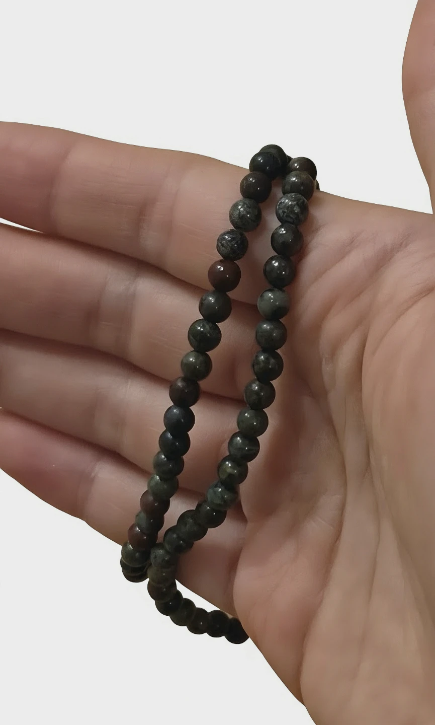Natural Stone Bead (Blood Jasper 4mm)