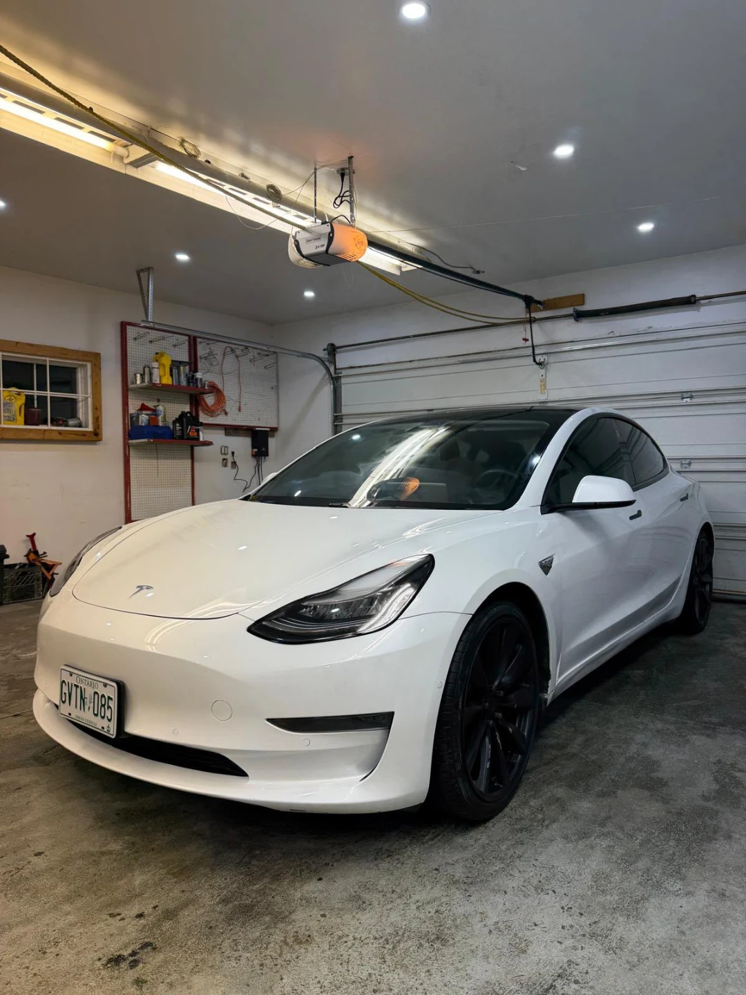 2021 TESLA MODEL 3_ URGENT SALE