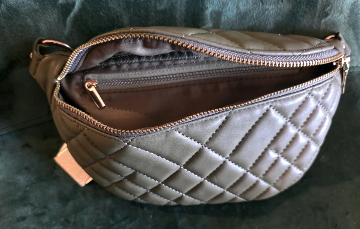 Quilted Fanny Pack - Olive Green - photo 2