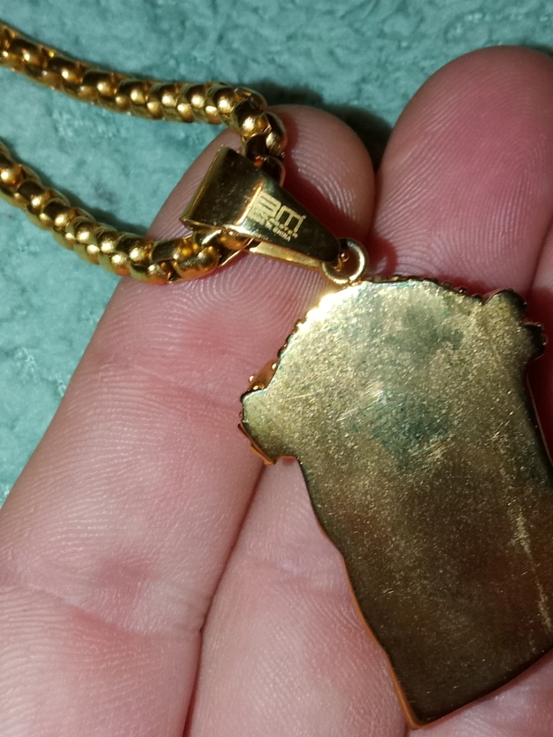 Gold-tone Jesus Pendant Necklace - photo 4