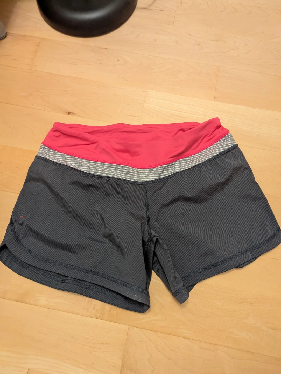 Lululemon Turbo Run Shorts Size 4