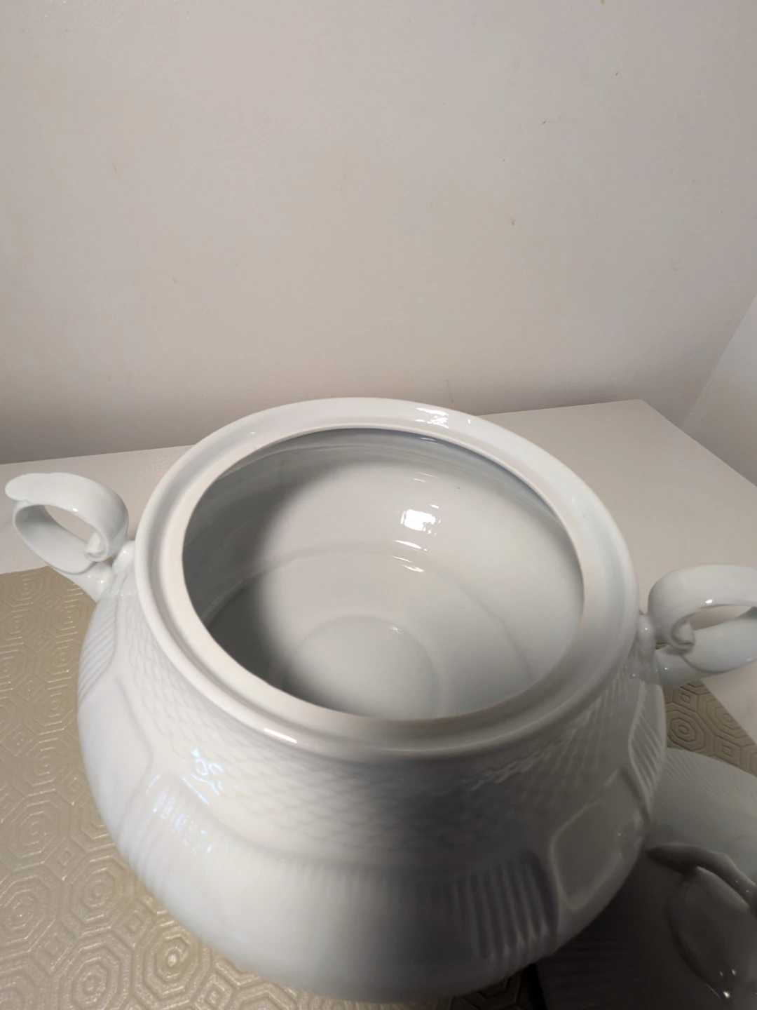 Crown Imperial Fine China Tureen - photo 4