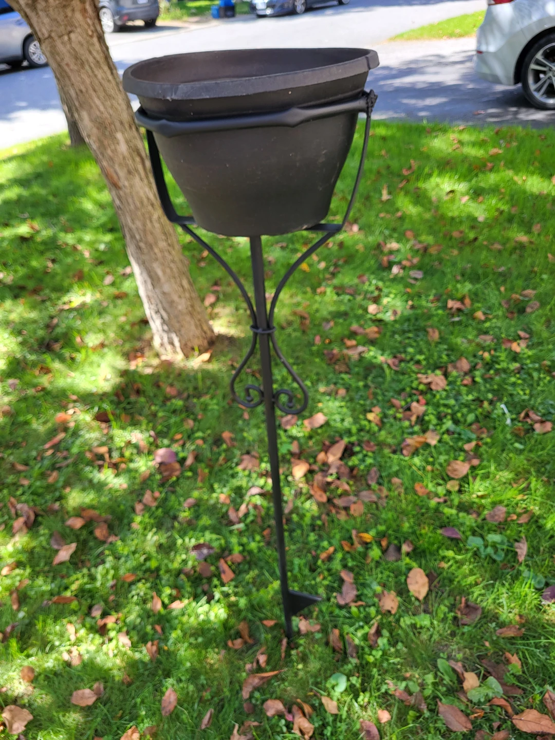 Black Metal Plant Stand with Pot