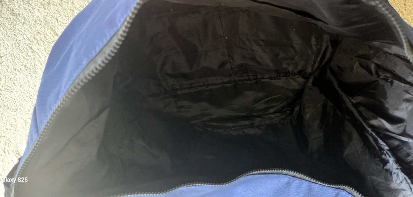 3  Duffel bags. Different sizes - photo 4