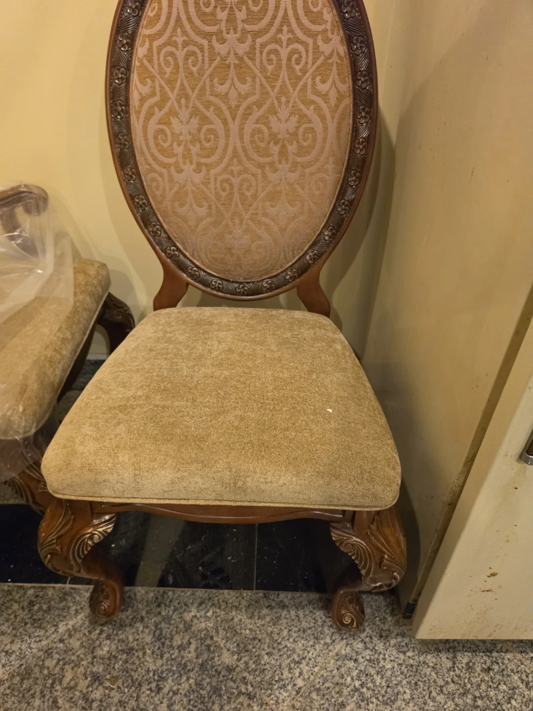 Set of 8 Traditional Dining Chairs - photo 4