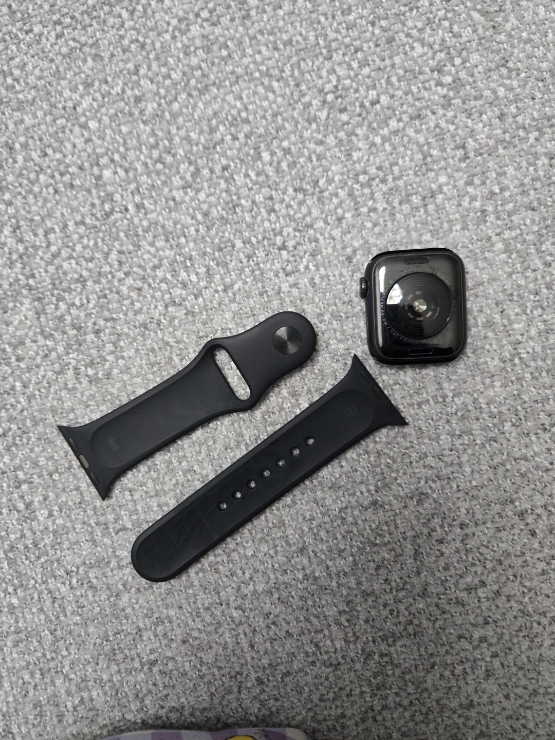 Apple Watch SE 1st generation 40mm Aluminum - photo 2