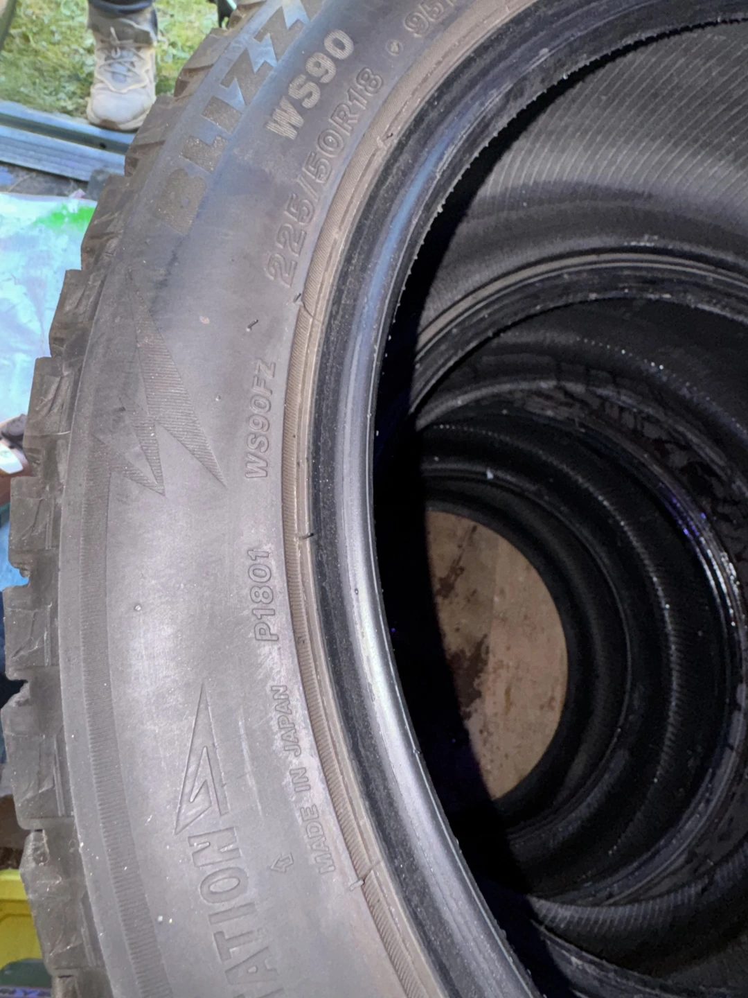 Bridgestone Blizzak WS90 Winter Tires 225/50R18 - photo 4