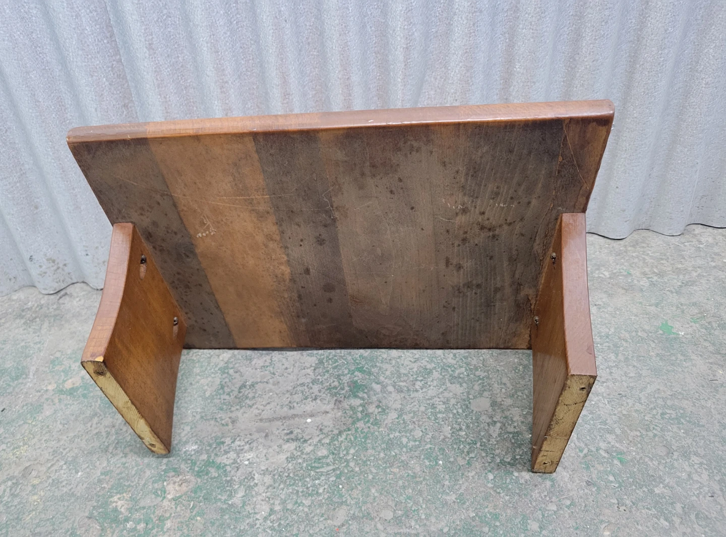 Small wooden low stand - photo 2