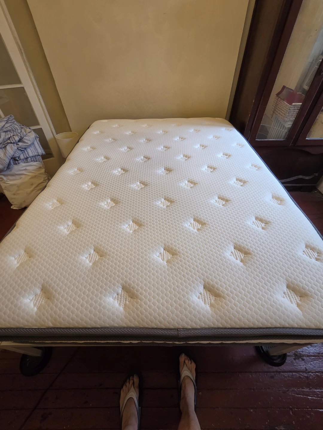 Full Size Mattress + Frame - photo 2