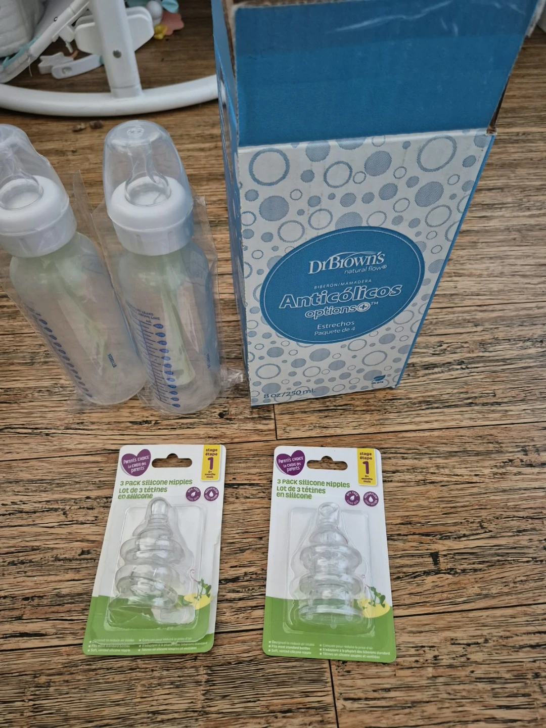 Dr. Brown's Bottles and Nipples Set nipple one (1) size free.