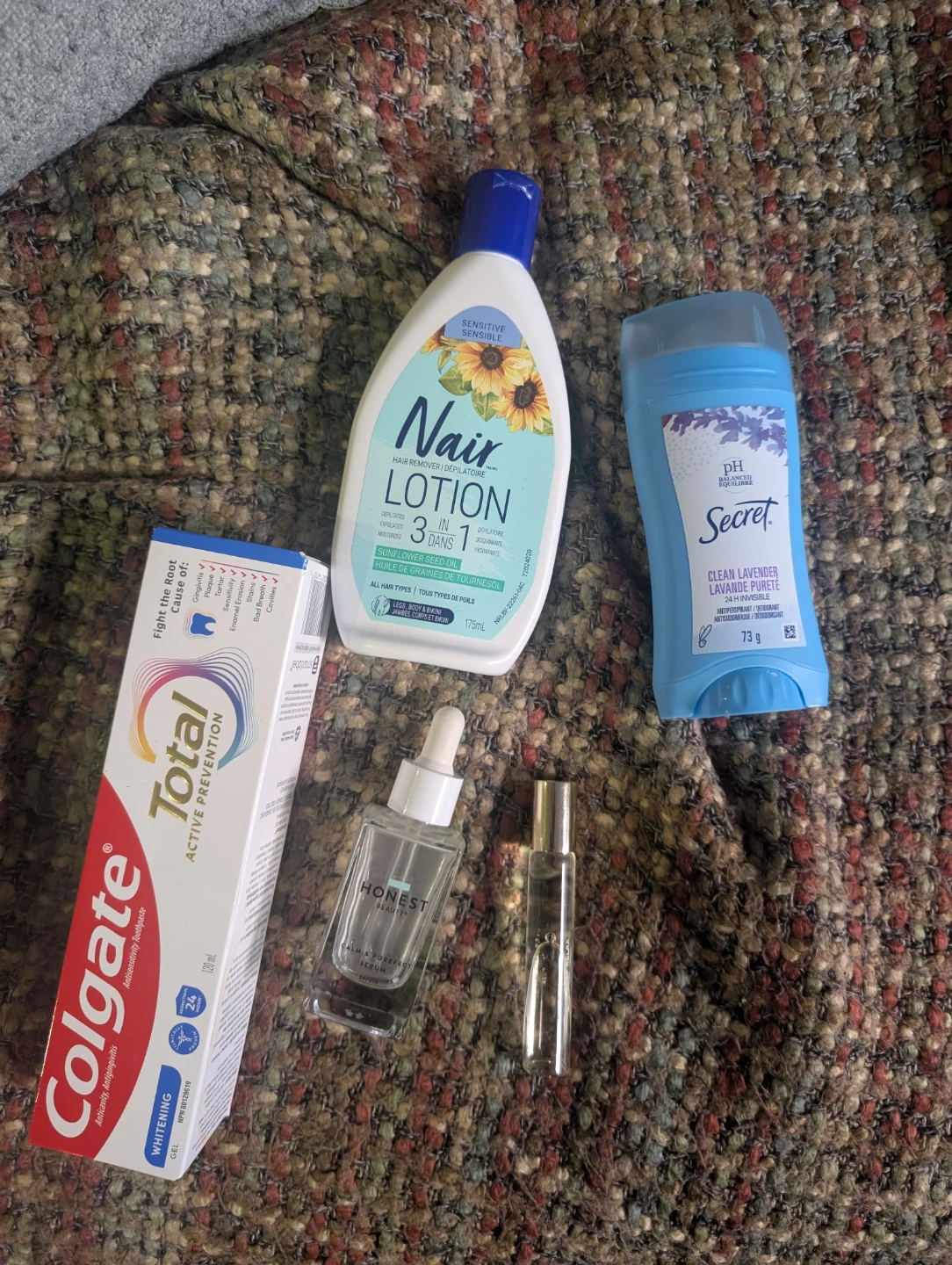 Household items and toiletries - photo 2