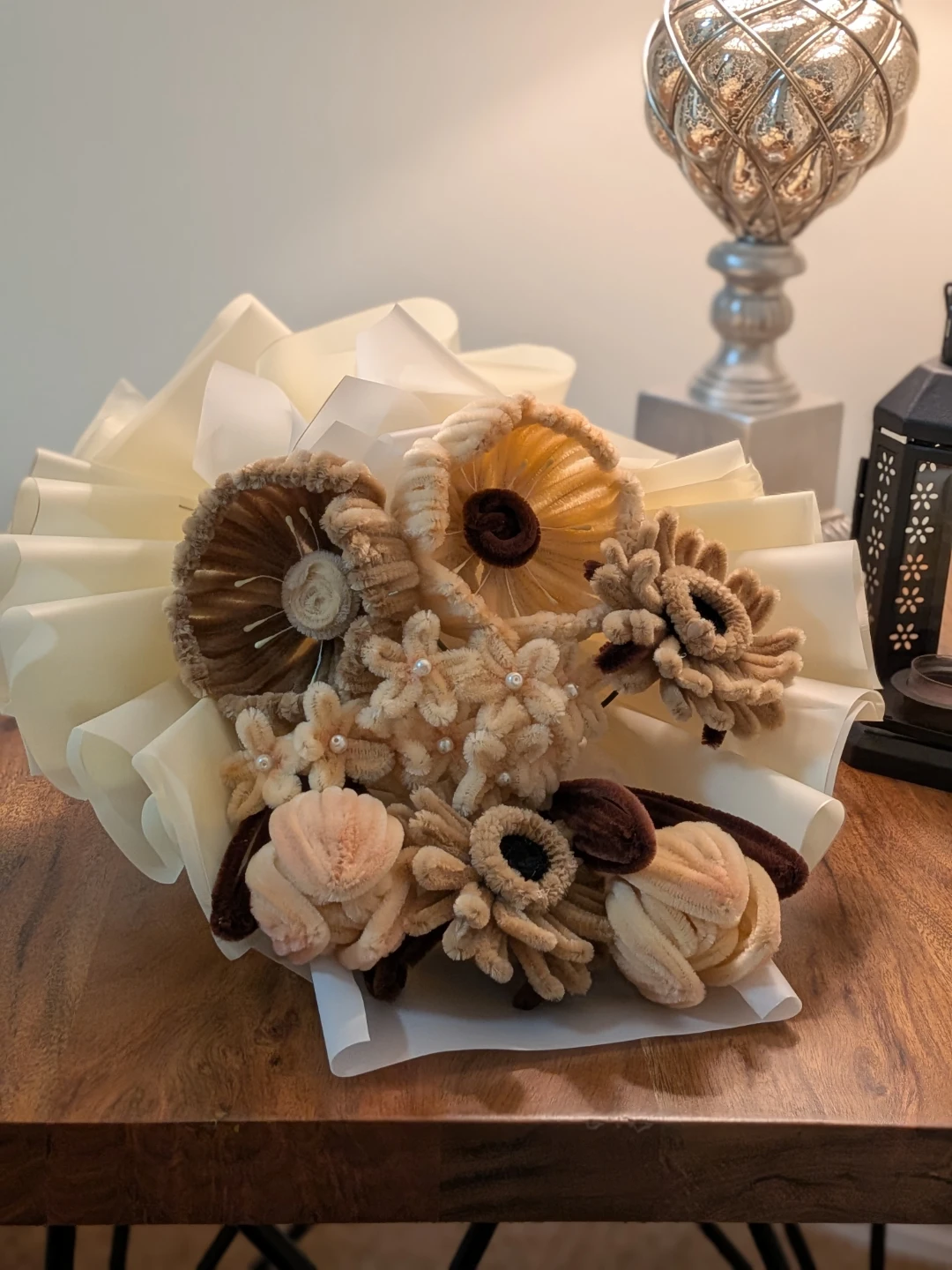 Nush Gift Shop pipe cleaner flower bouquet
