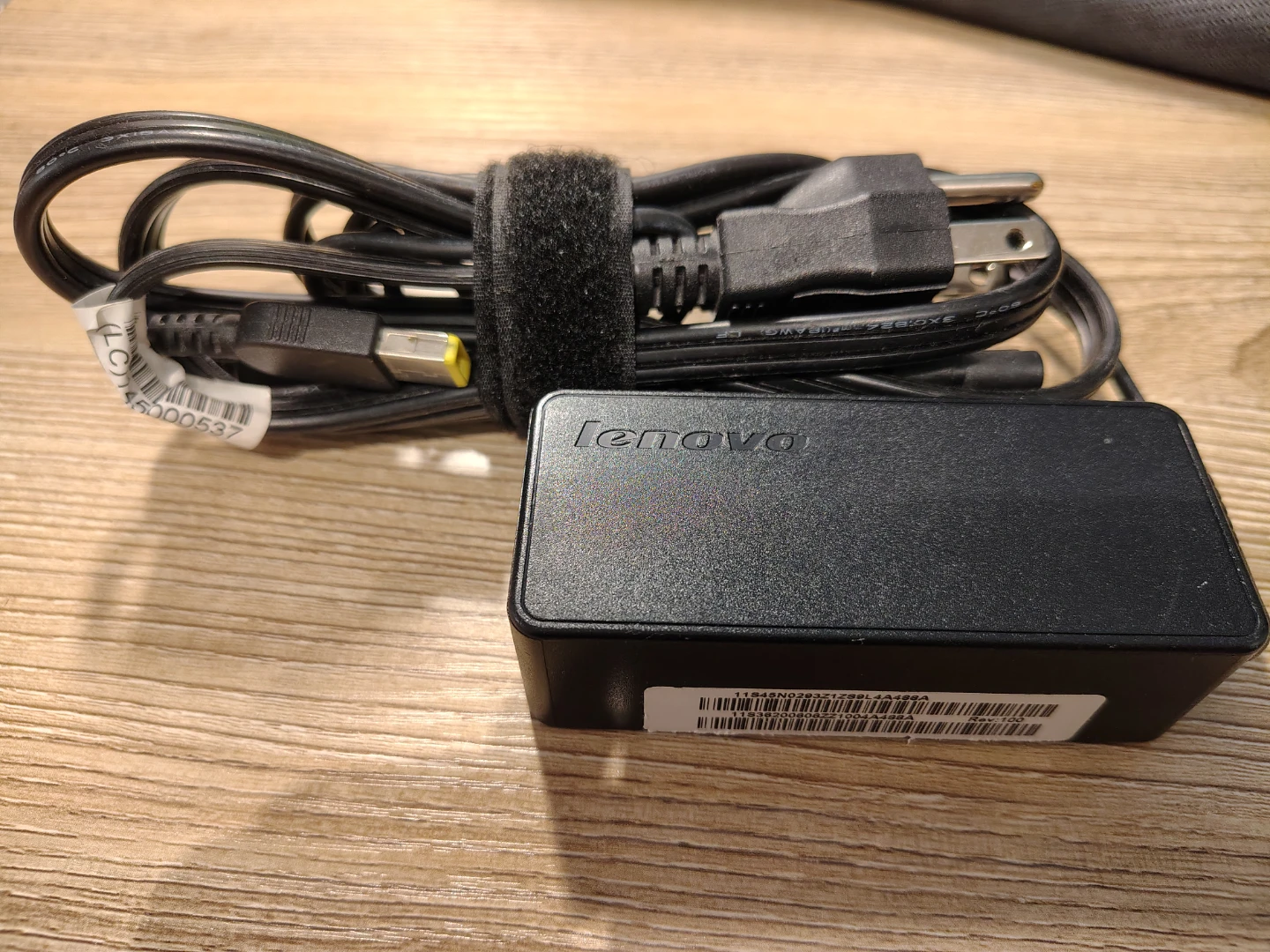 Lenovo ADLX45NLC3A Laptop AC Adapter