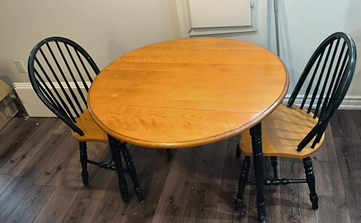 Drop-leaf table and 2 spindle chairs