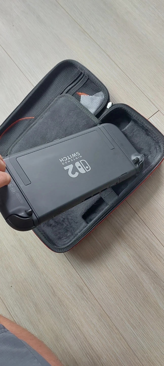 Nintendo Switch Console Set - photo 2