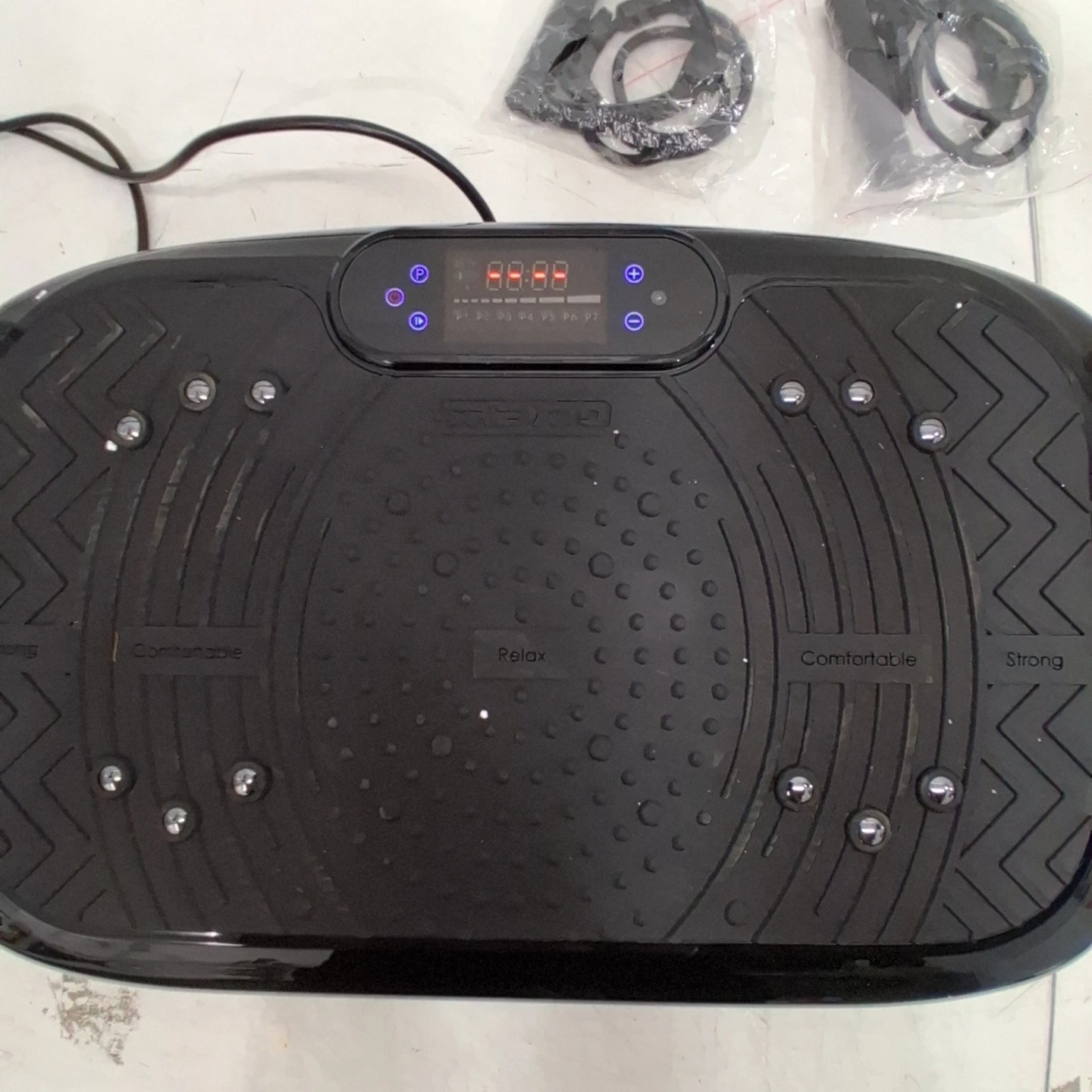 Vibration Plate Exercise Machine - photo 2