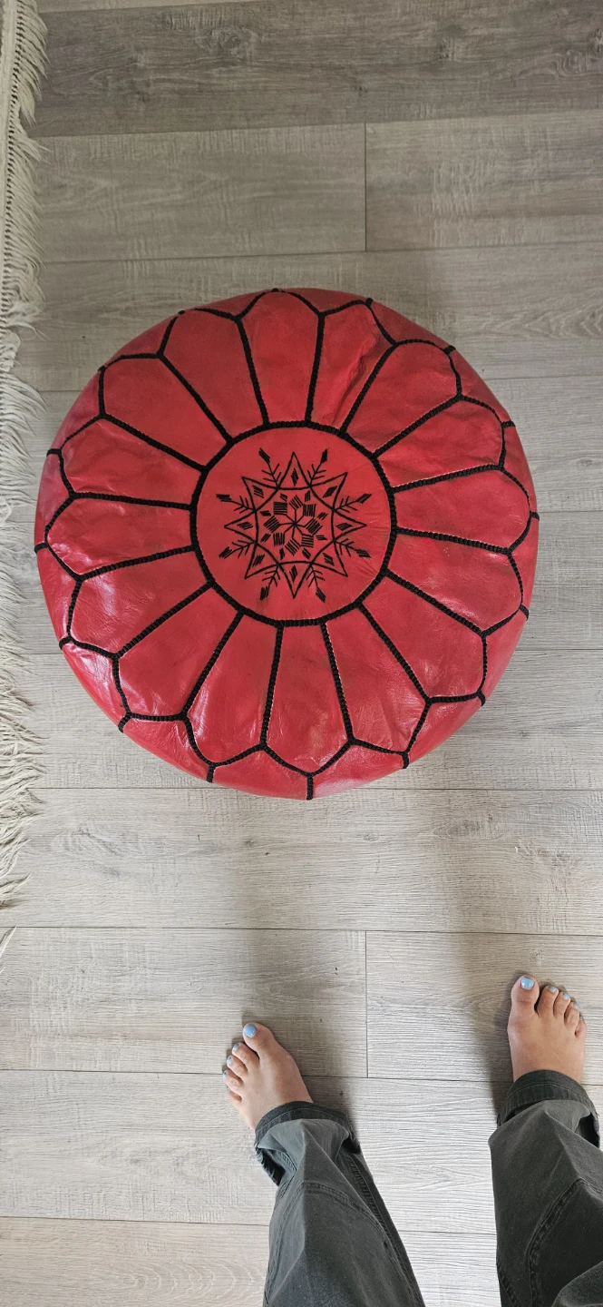 Red Leather Moroccan Pouf - photo 2